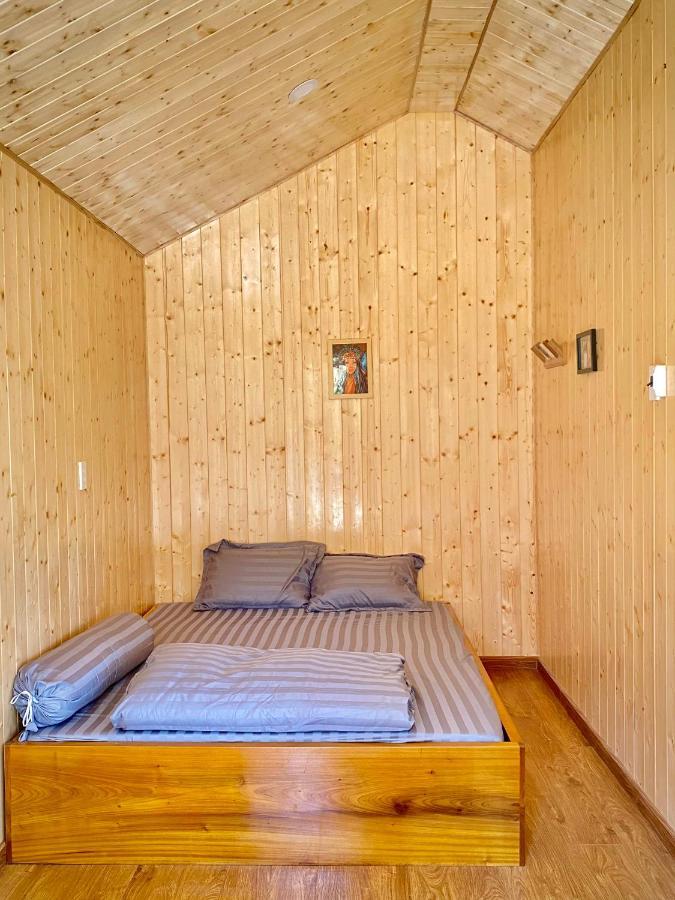 Henisi Homestay Mang Den Kon Von Kla Экстерьер фото