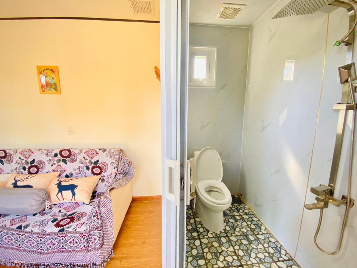 Henisi Homestay Mang Den Kon Von Kla Экстерьер фото